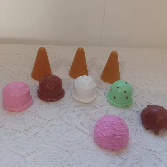 Play Dessert Food - Picture 4 of 4